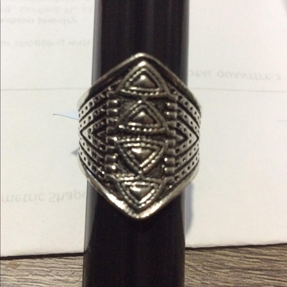 Rings - Picture 9 of 16